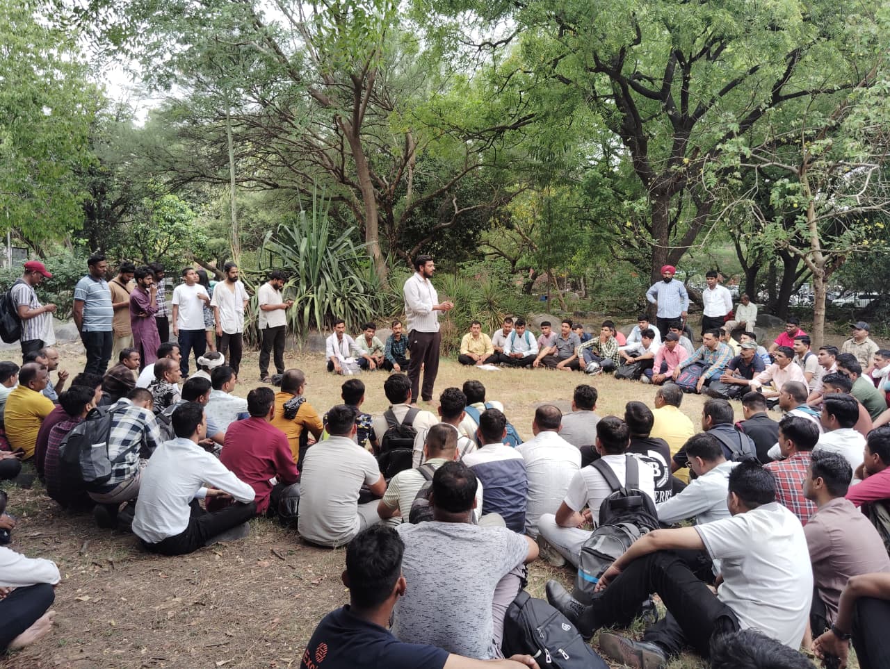 Security Guards’ Collective Resistance Forces Rollback of Extortion Attempt in JNU!
